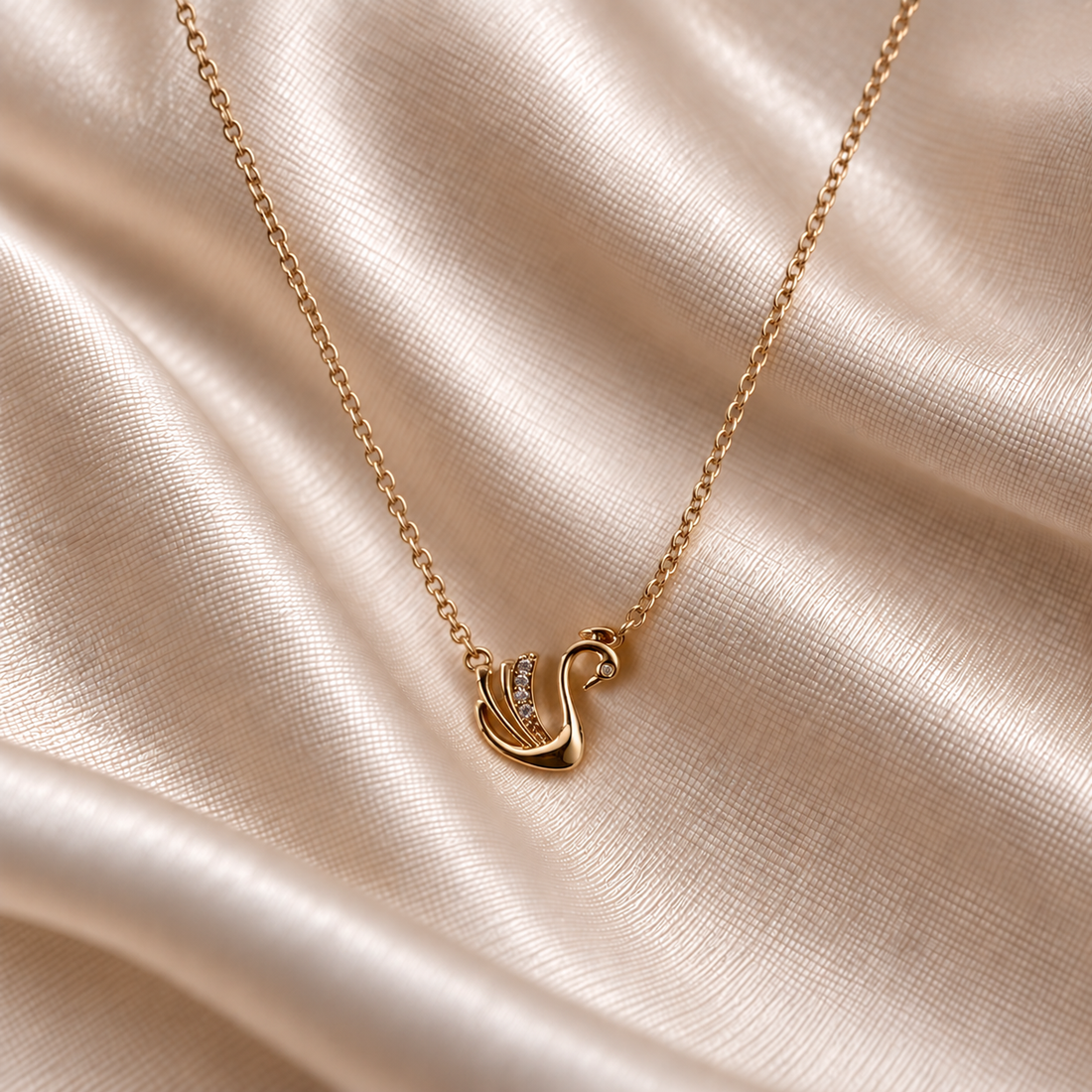 Swan Necklace